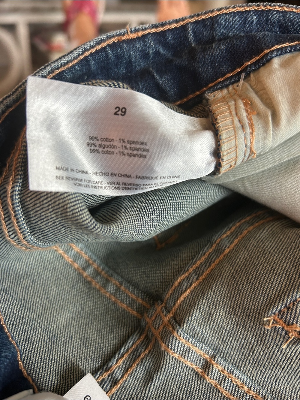 NWT ! Brand: FRAYED Women's High Rise Straight Leg Jeans, Color: Litany, Size 29 - Picture 8 of 13